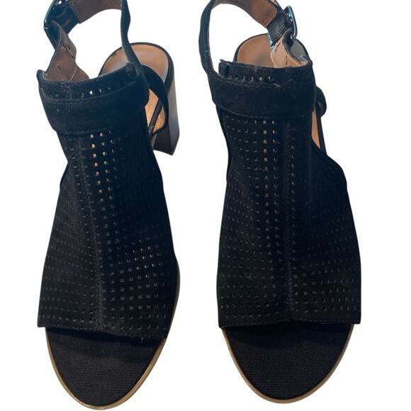 Franco Sarto Black T‑Strap Comfort Heels Women’s 8 Faux Leather Perforated NWT - Picture 3 of 8